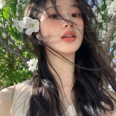 倾城歌手